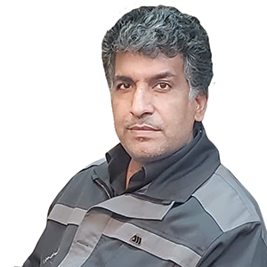 حسین اکبری